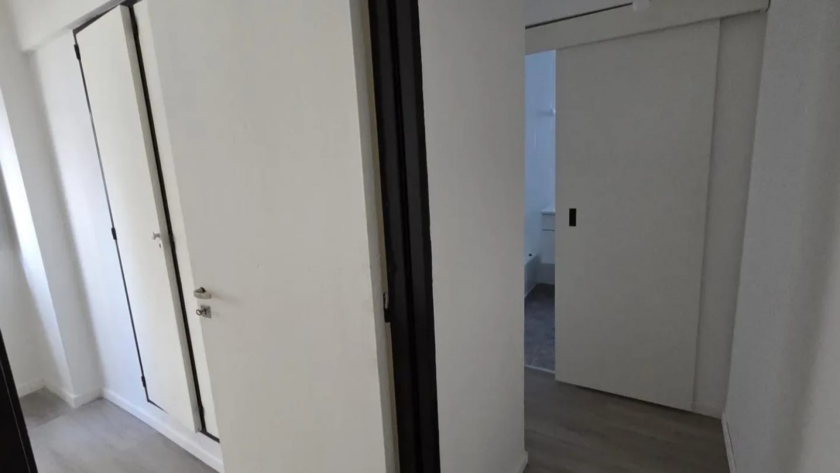 Excelente departamento 3 ambientes, amplio y luminoso, muy buena ubicacion. Boedo. 