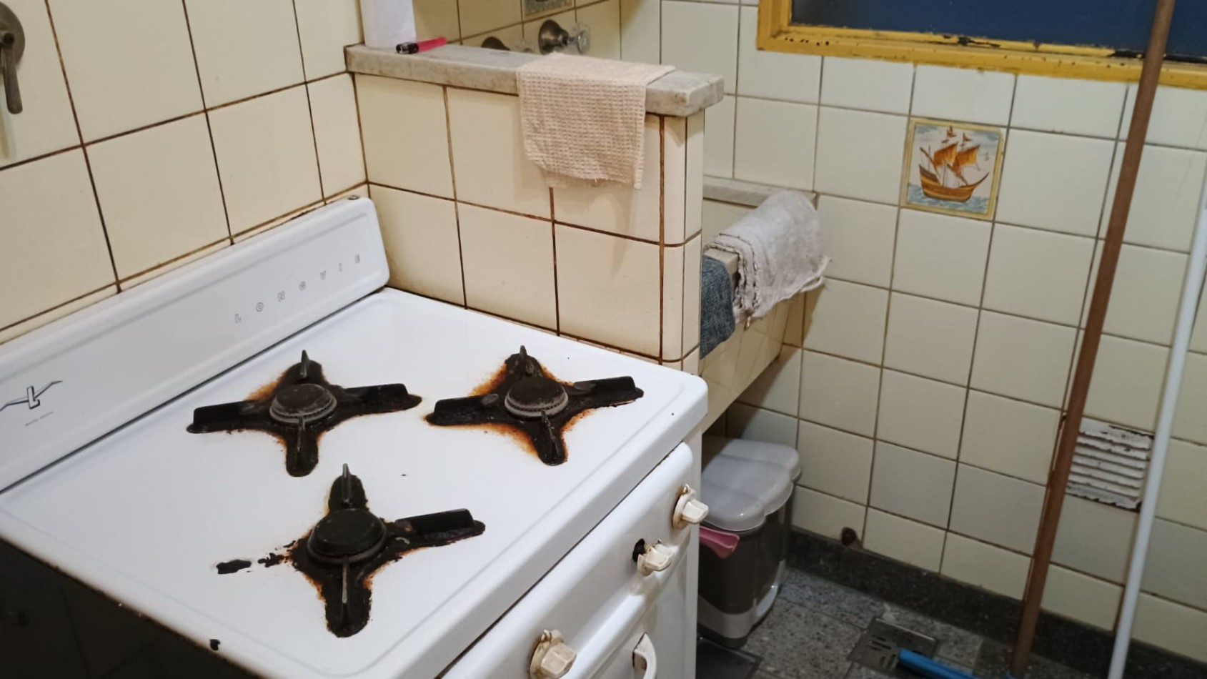 DEPARTAMENTO 2 AMBIENTES CORONEL DIAZ 1721 - AMBOLADO RECOLETA/PALERMO EXCELENTE UBICACION